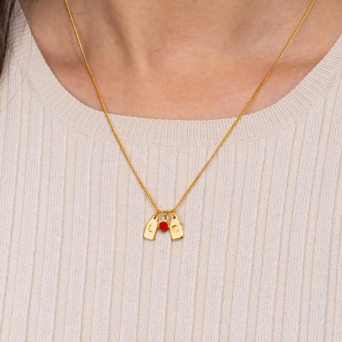 Collar de Iniciales y Piedra de Aniversario